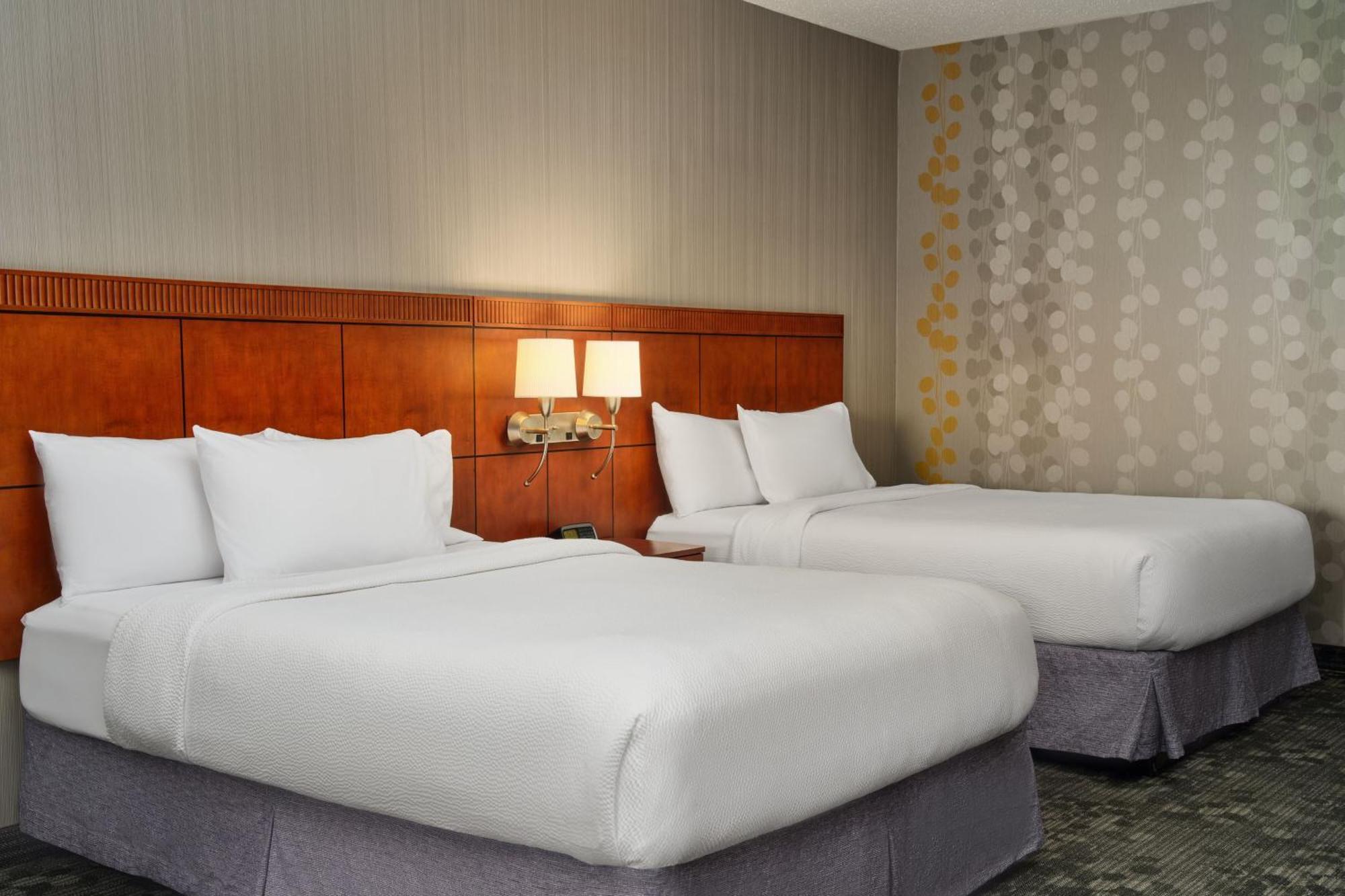 Courtyard By Marriott Akron Stow Exterior foto