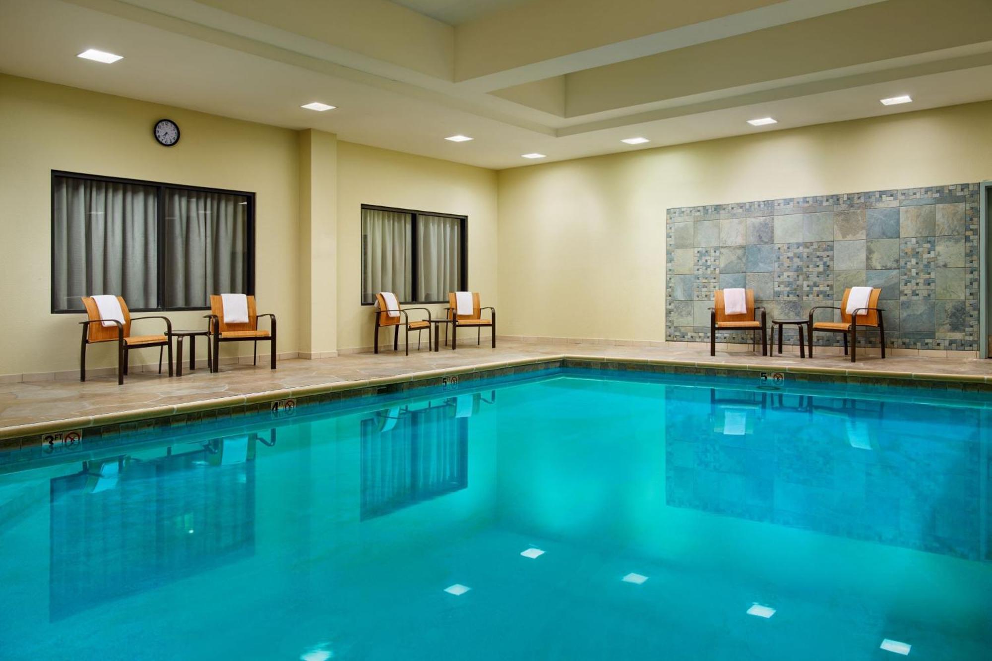Courtyard By Marriott Akron Stow Exterior foto